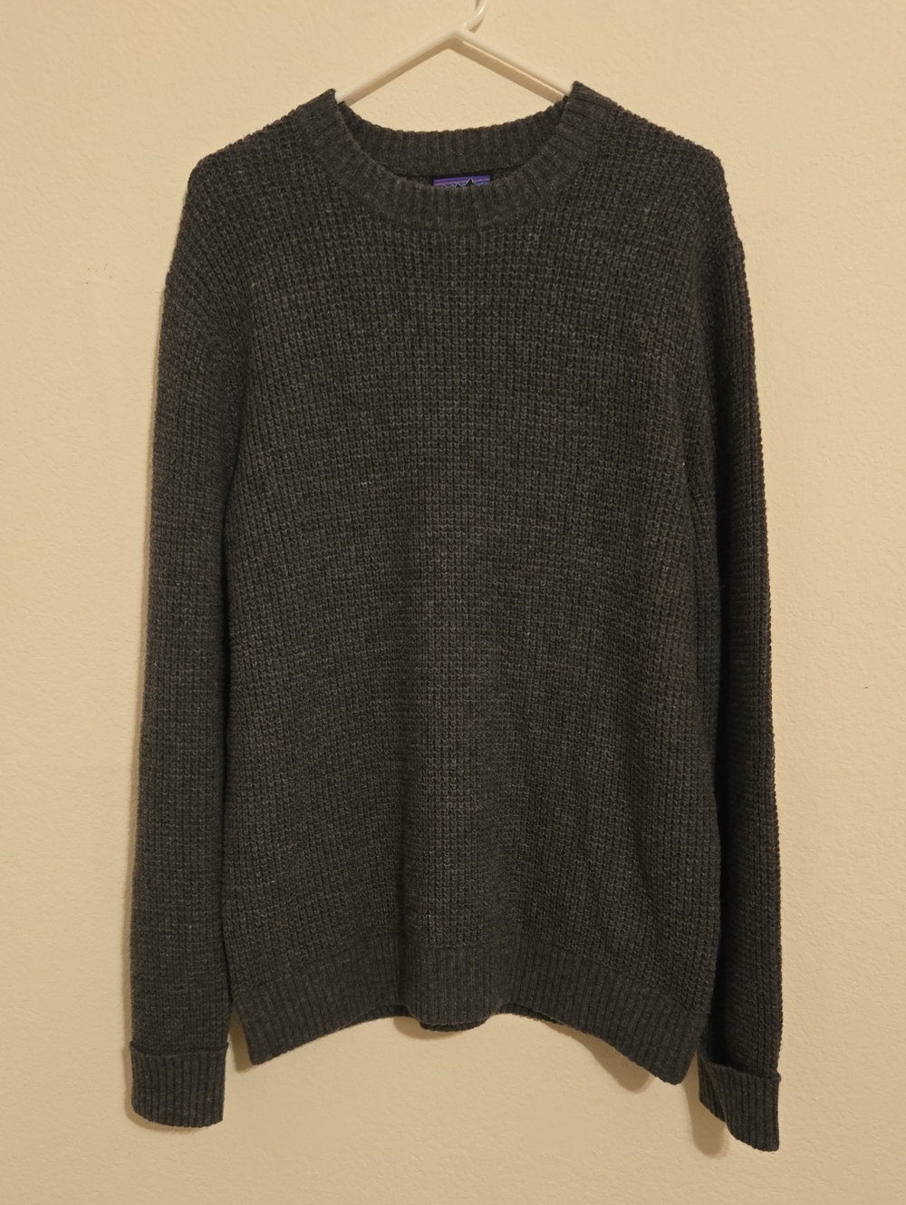 Patagonia Wool Crewneck Sweater in Charcoal Gray - Medium